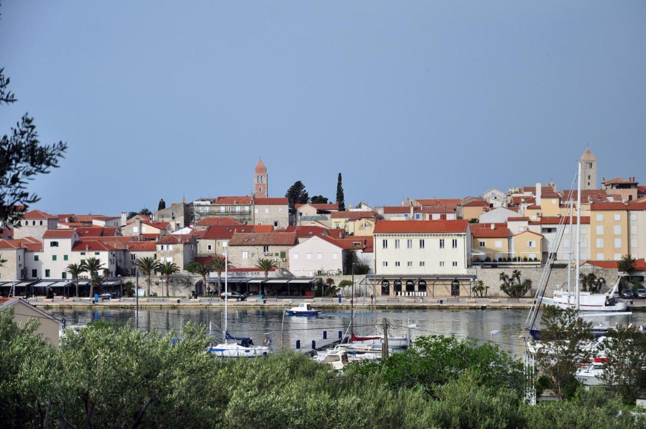 Rose Rooms At Island Of Rab Banjol Екстер'єр фото